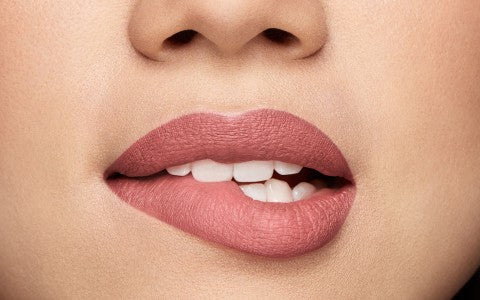 Pupa Milano- I'M Love Proof Liquid Lip Kiss Proof -  Delicete Nude