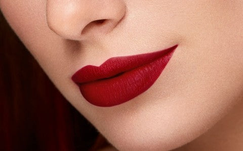 Pupa Milano- I'M Love Proof Liquid Lip Kiss Proof - Burgundy Red