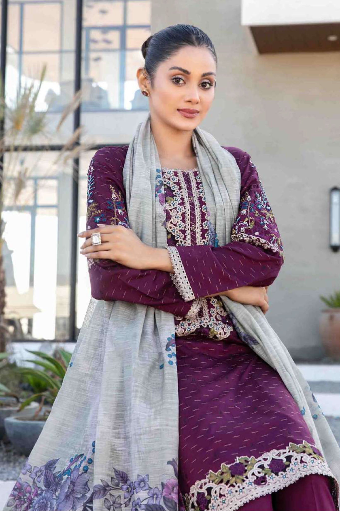 Calafia By Tawakkal Stitched 3 Piece Emb Lawn Collection-D-3143