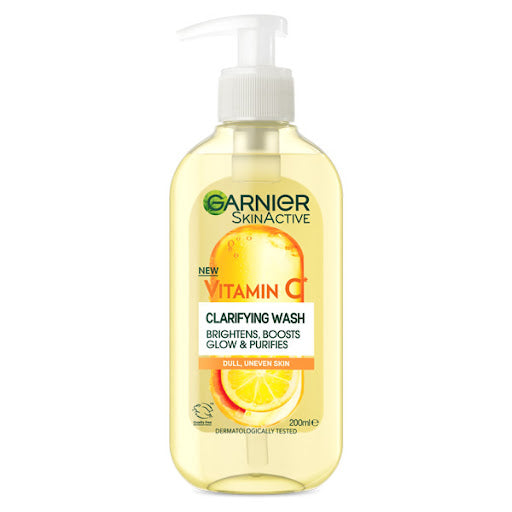 Garnier Skin Active Vitamin C Clarifying Face Wash 200ml - Snapcart.pk