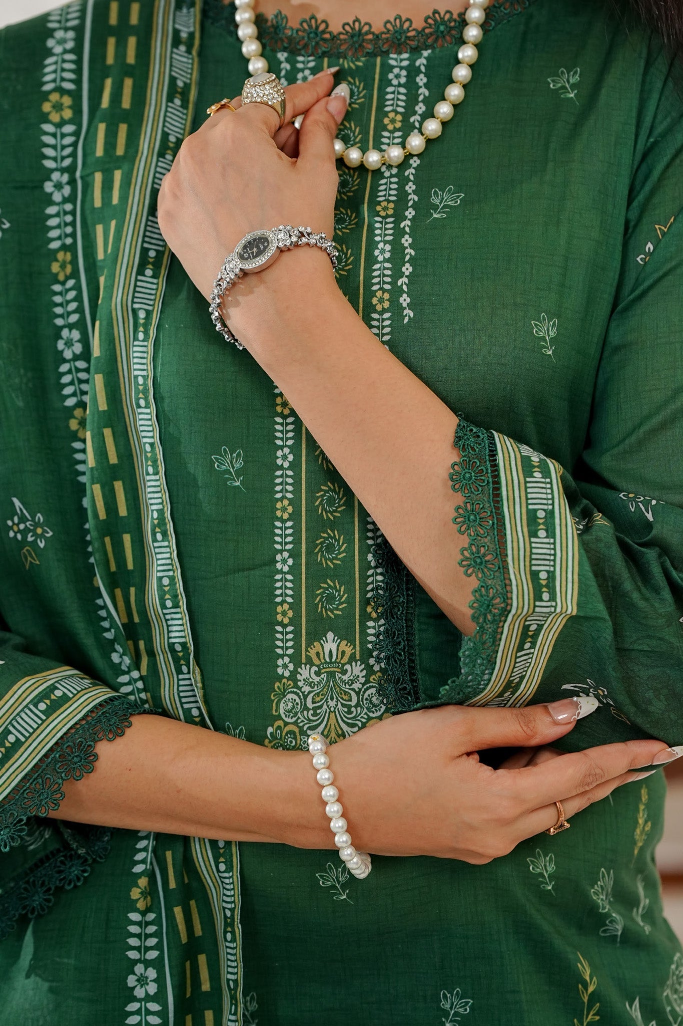 Aizal Stitched 3 Piece Printed Lawn Collection'2025-D-647-Green