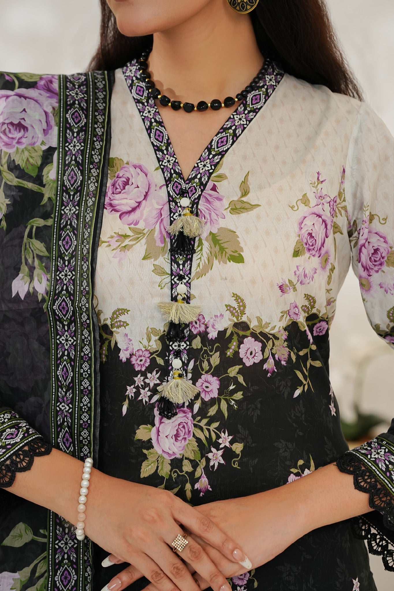 Aizal Stitched 3 Piece Printed Lawn Collection'2025-D-649-Black