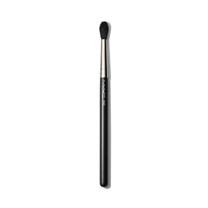 MAC Short Handled Tapered Blending Eye Shadow Brush - 224Sh
