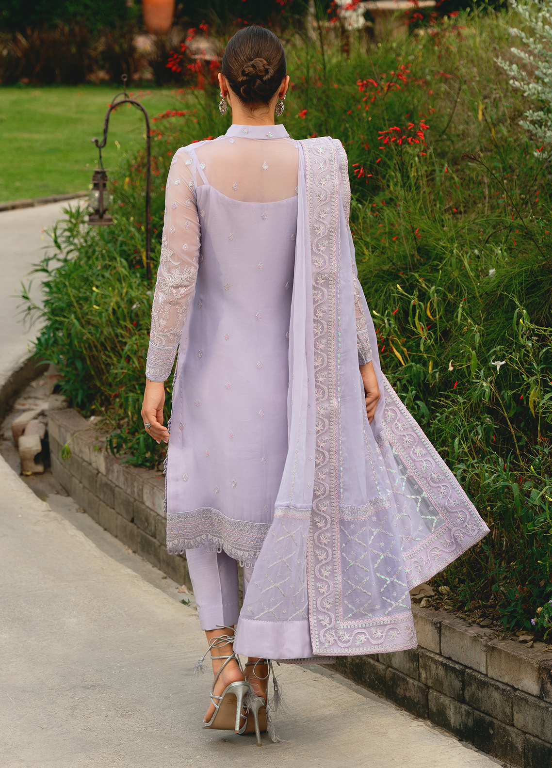 Gulaal Unstitched 3 Piece Luxury Emb Pret Collection'2025-Ariya (GL-EP-2024-19)