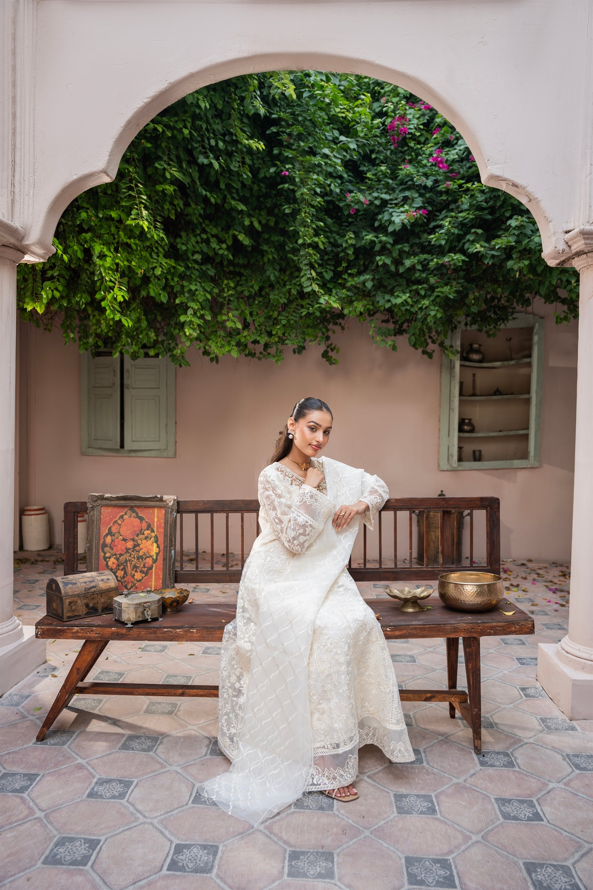 Rang Nirala By Manahils Stitched 3 Piece Formals Collection'2025-K-171-OFF WHITE