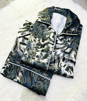 Sajiero Galaxy Pajama Suit Printed Tiger Pattern - My Store