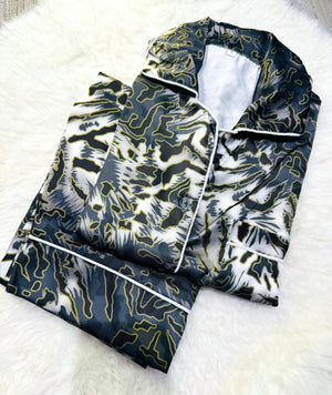 Sajiero Galaxy Pajama Suit Printed Tiger Pattern - My Store