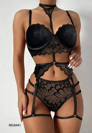 Sajiero Super Embroidered Exotic Garter Belt Set - My Store