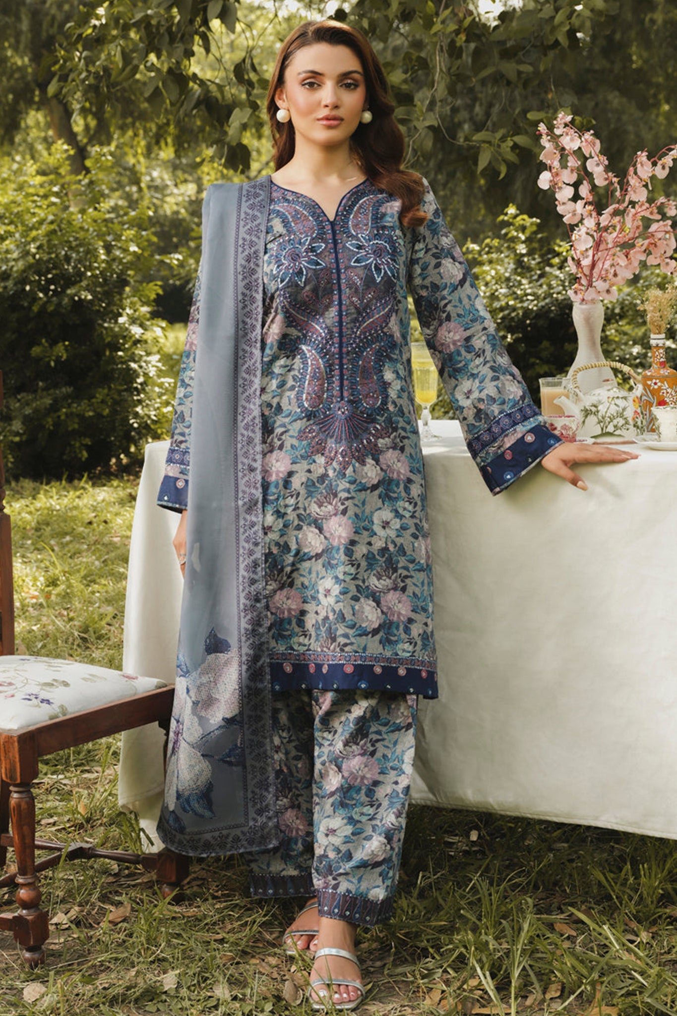 A Whimsical by Xenia Unstitched 3 Piece Winter Collection'2024-06-Alma