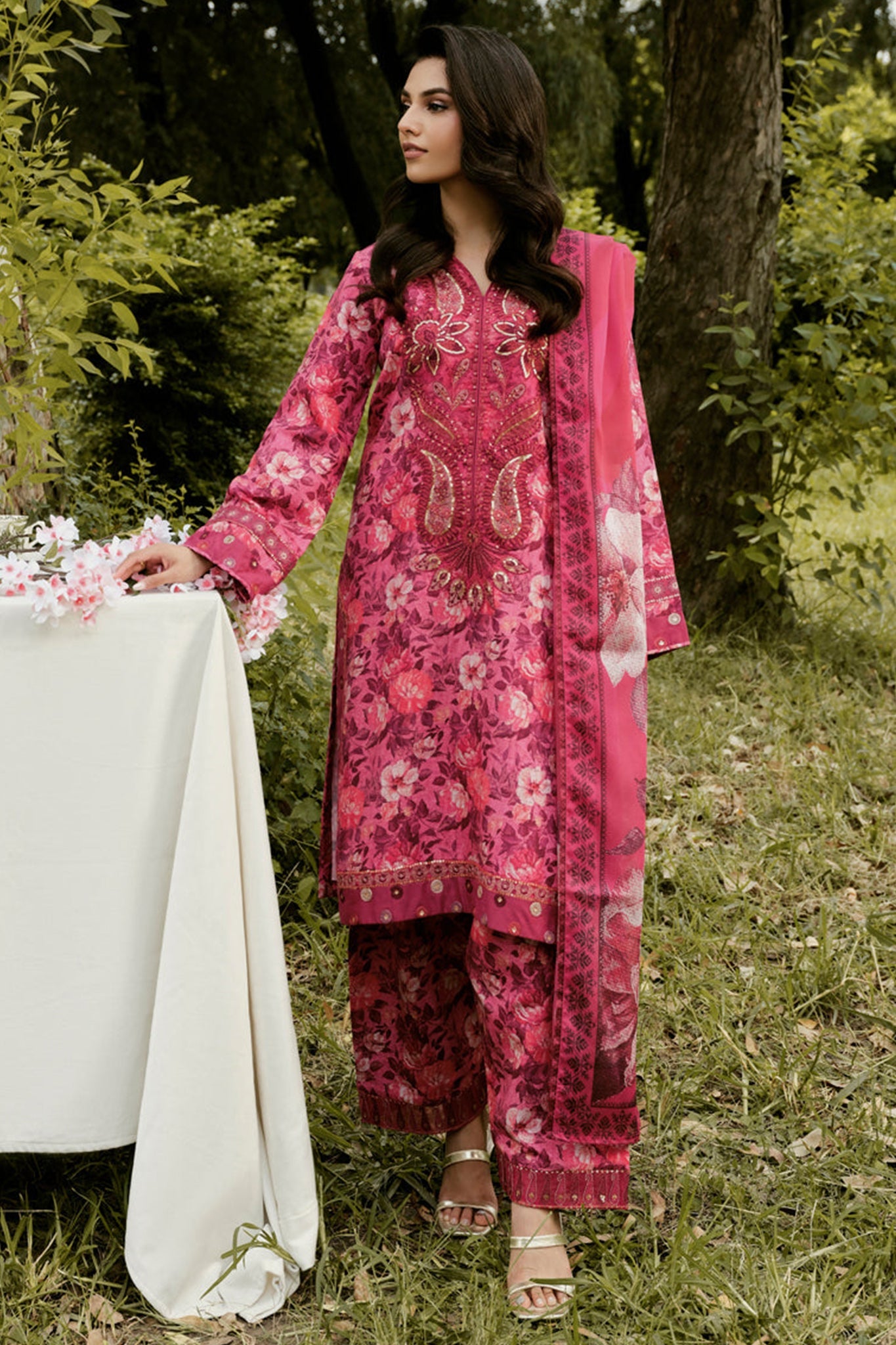 A Whimsical by Xenia Unstitched 3 Piece Winter Collection'2024-07-Alma