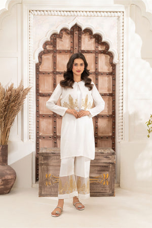 Yusra Ansari Stitched 3 Piece Formals Collection'2025-Yaeid-02 Sea Shell