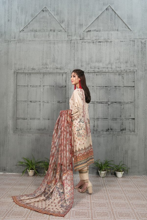 AYNUR by Tawakkal Unstitched Digital Print Embroidered Lawn Collection D-6895