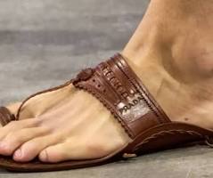 Buy Kolapuri Chappals for Women Online in Pakistan