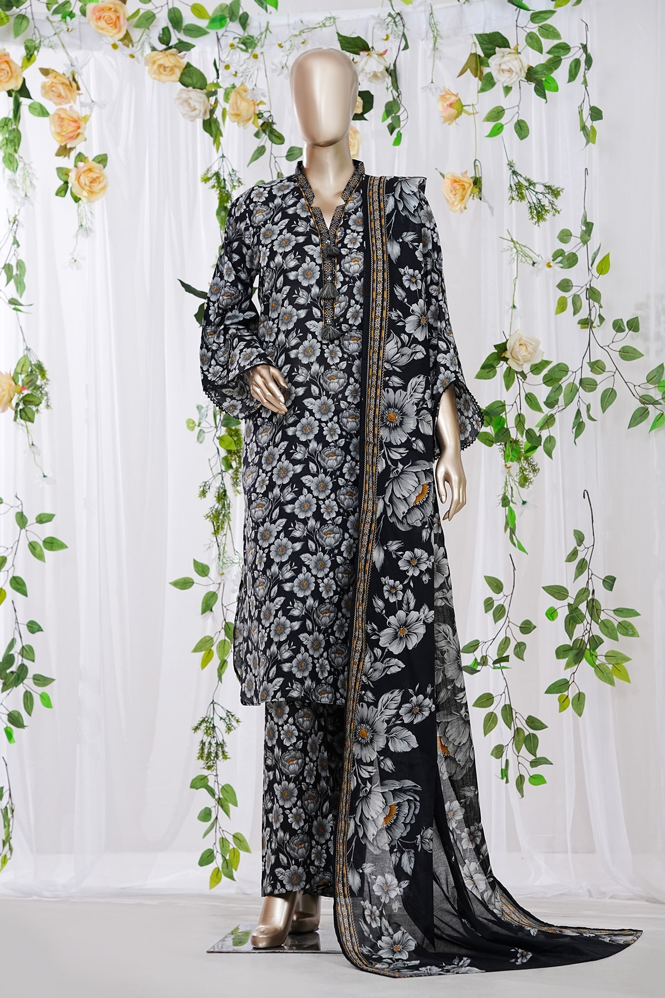 Bin Saeed Stitched 3 Piece Exclusive Printed Lawn Vol-08 Suit-LSM-2904-BLACK
