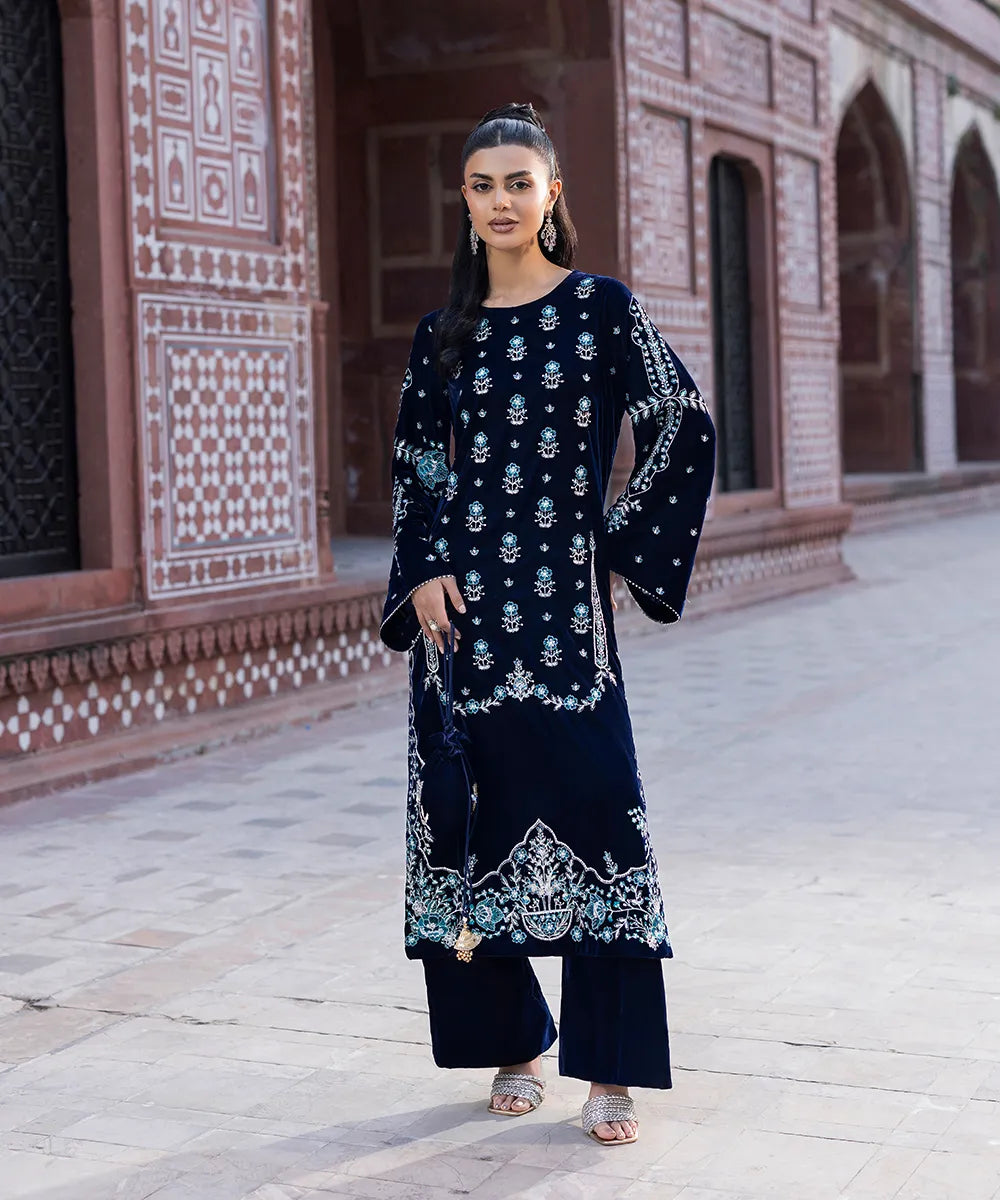 Makhmal By Mazil Stitched 3 Piece Formals Suit-Maisu