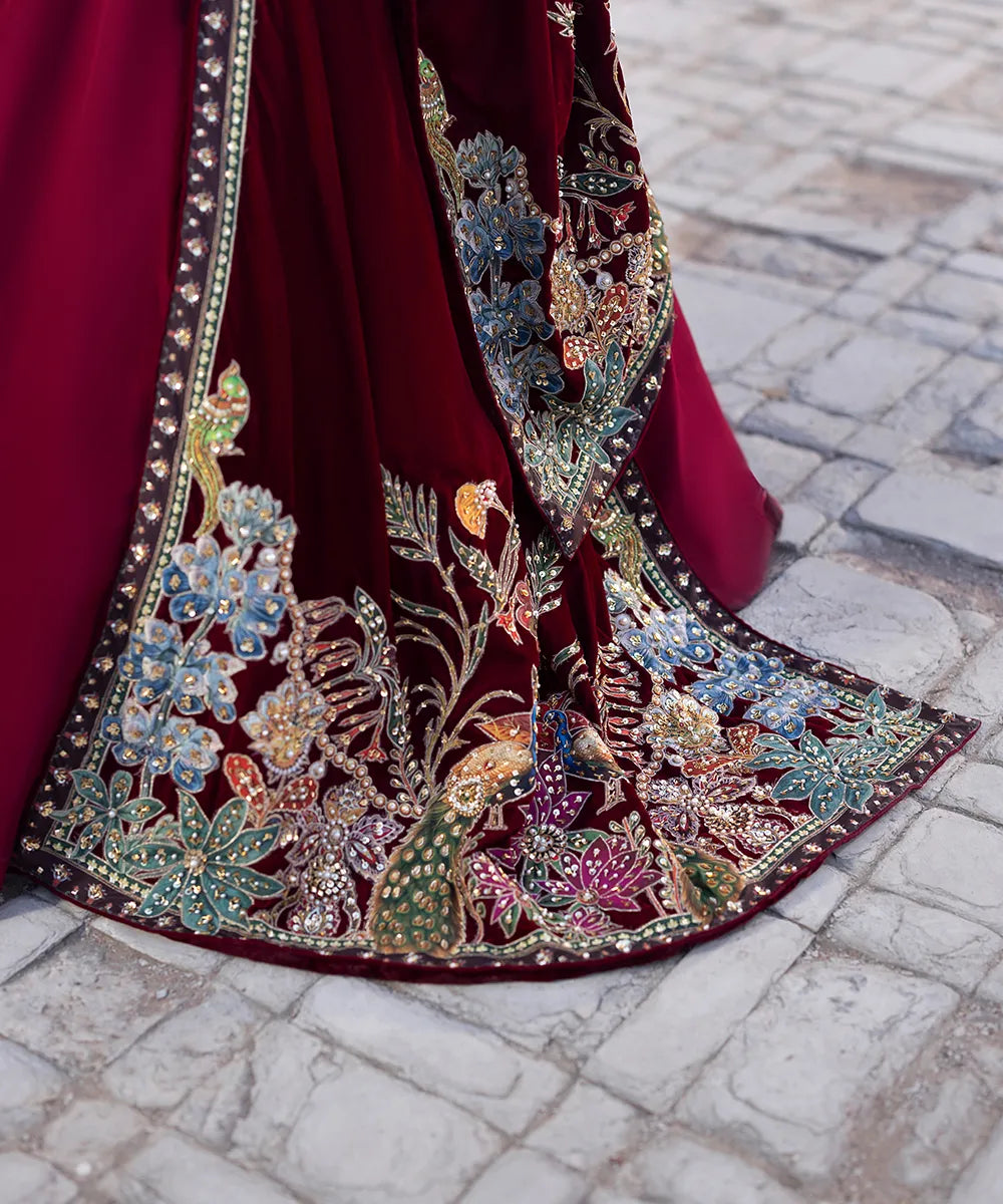 Makhmal By Mazil Shawl Suit-Lotus