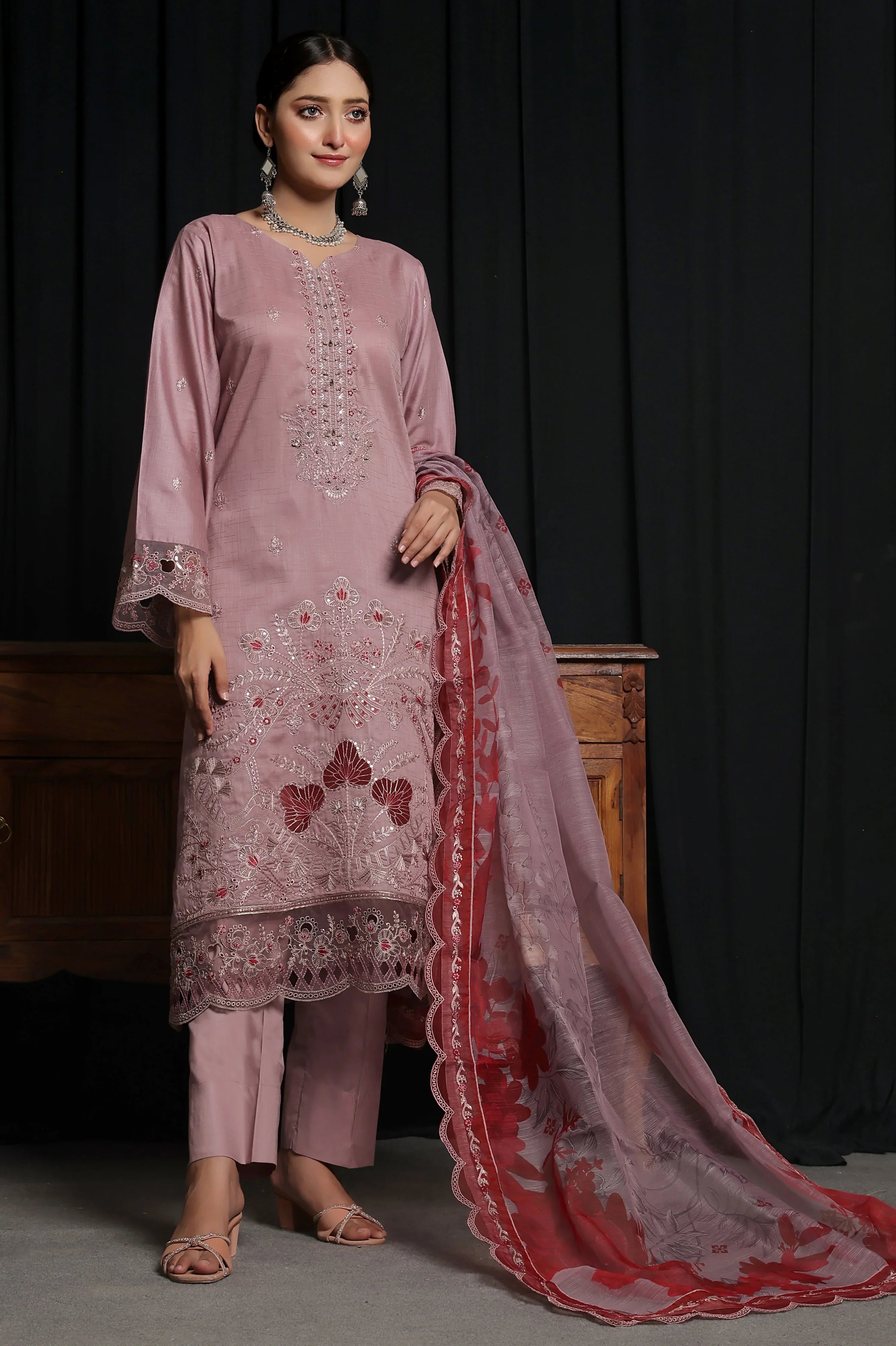 Dressline 3 Piece Emb Chikankari Lawn Suit 539