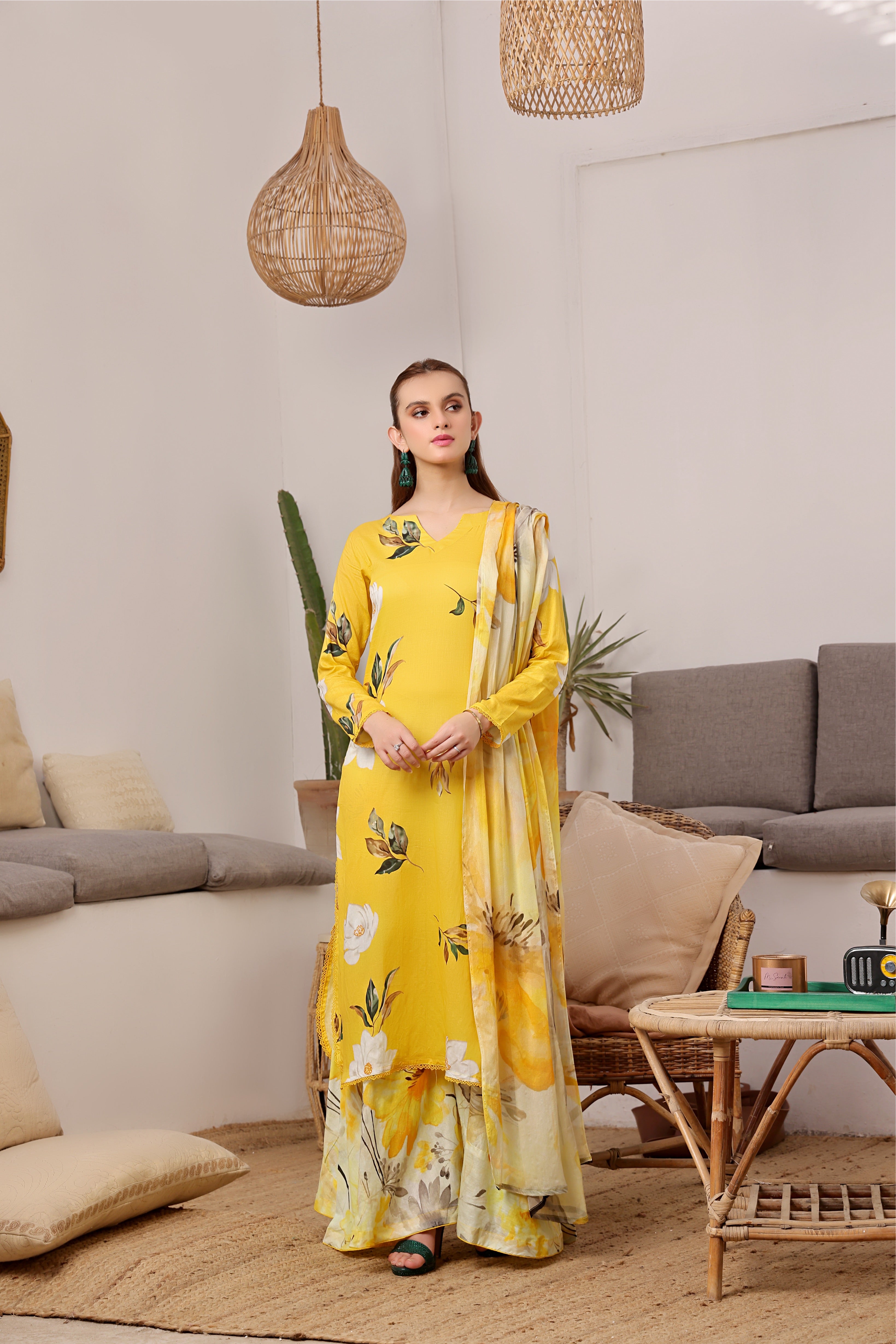 Feathers Unstitched 3 Piece Digital Printed Lawn Summer Suit-QUINCE-FT404
