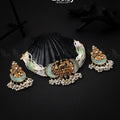 Zeesy Medallion Necklace