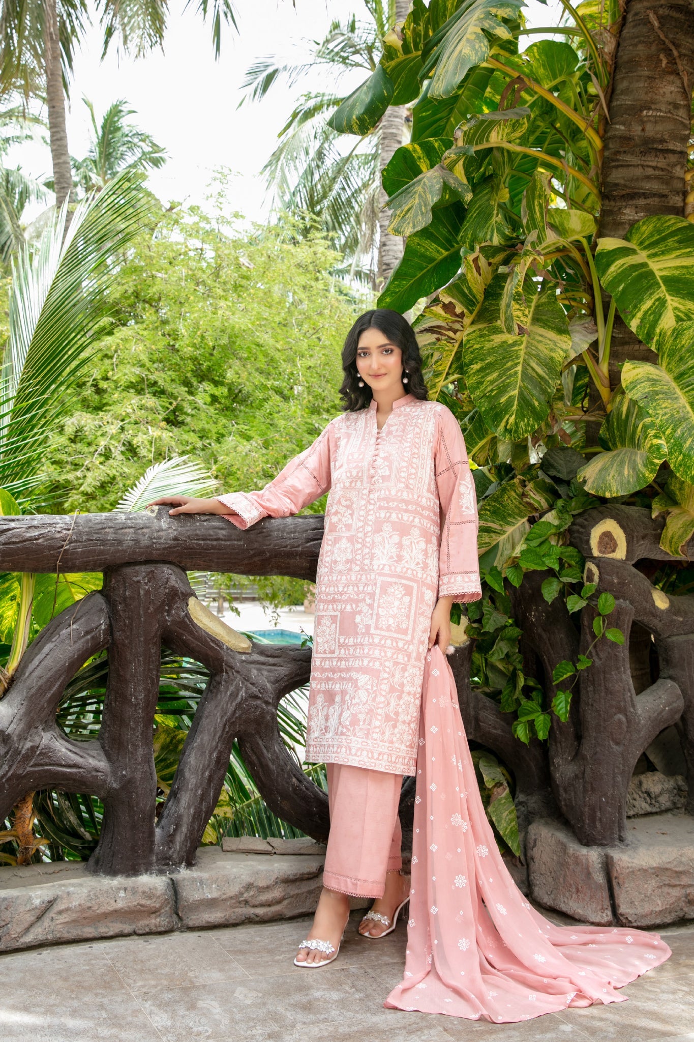 Hinza By Tawakkal Stitched 3 Piece Emb Jacquard Lawn Suit-D-1843