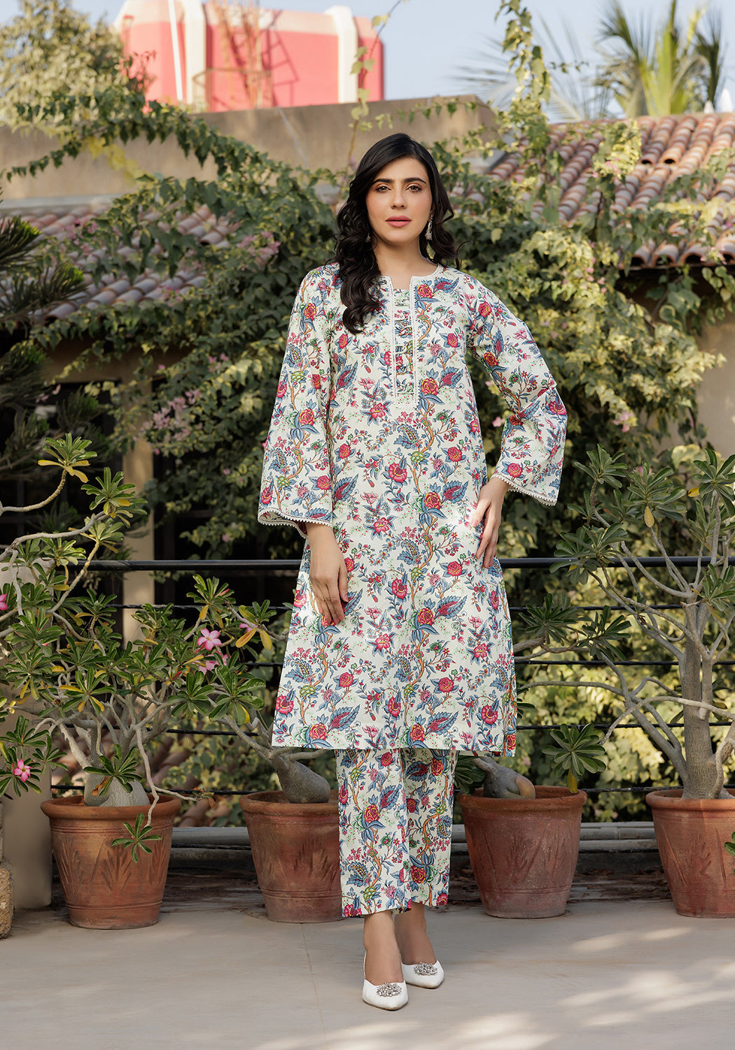 Zarasi.Pk Stitched 2 Piece Printed Lawn Collection'2025-Blossom Tapestry