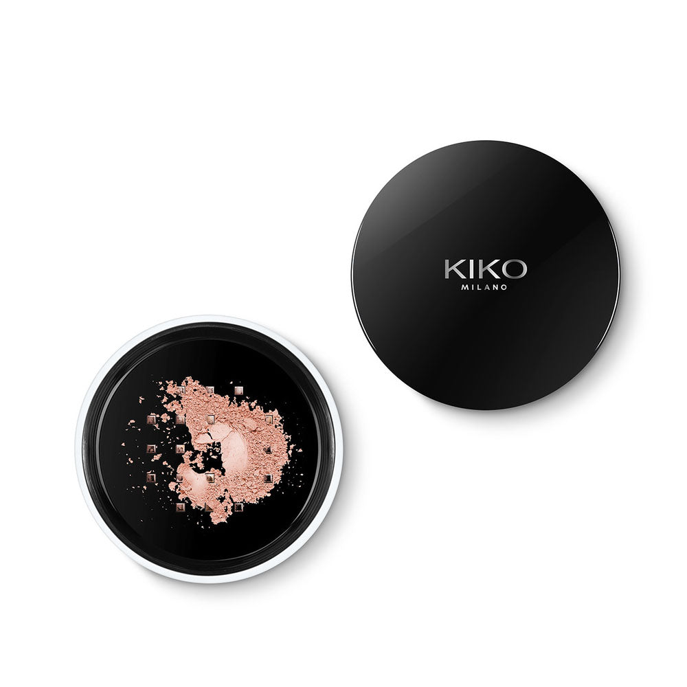 Kiko milano- Nothing Matte-R Mattifying Loose Powder Foundation- Lvory 01