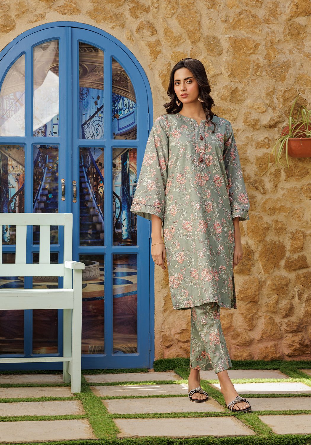 Zarasi.Pk Stitched 2 Piece Printed Lawn Collection'2025-Olive Bloom
