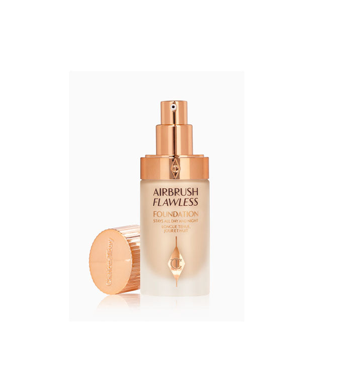 Charlotte Tilbury- Airbrush Flawless Foundation- 4 Neutral-Light peach, 30 ml