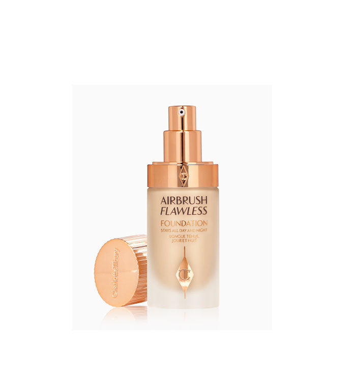 Charlotte Tilbury- Airbrush Flawless Foundation- 4 Warm- Light Golden, 30 ml