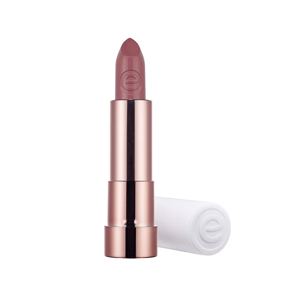 Essence - This Is Me. Lipstick 06