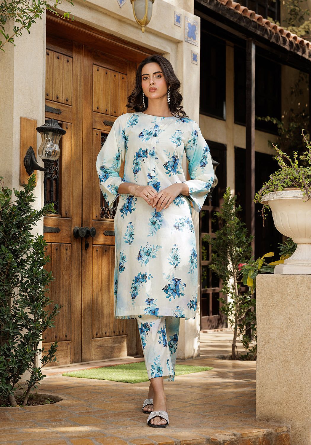 Zarasi.Pk Stitched 2 Piece Printed Lawn Collection'2025-Azure Mist