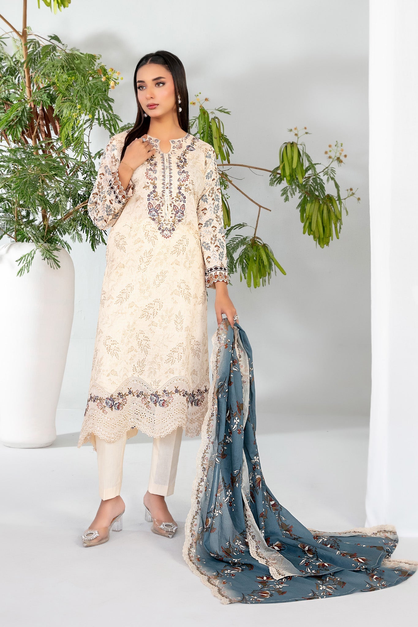 Teyana By Tawakkal Unstitched 3 Piece Emb Lawn Suit-D-3084