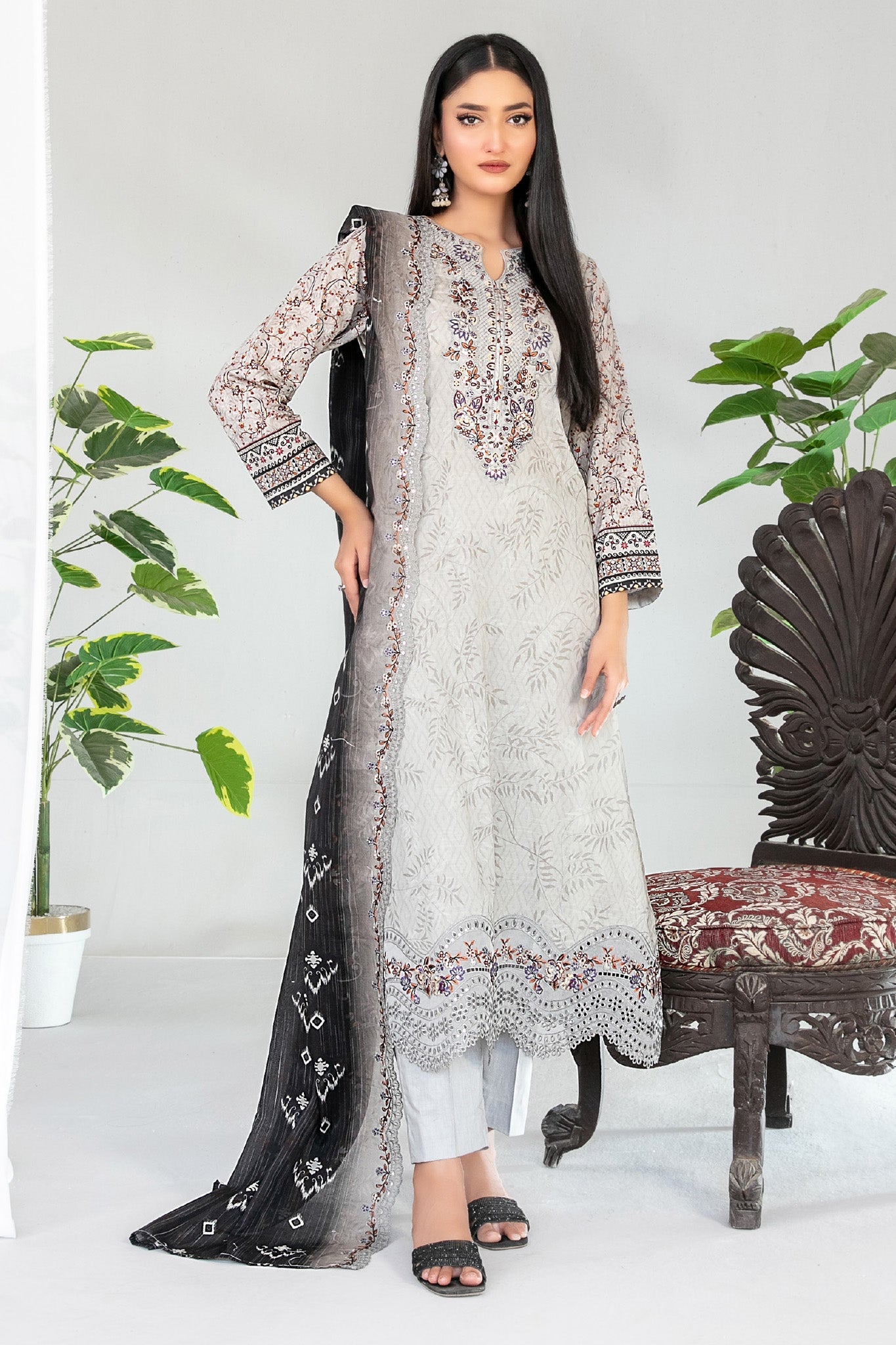 Teyana By Tawakkal Unstitched 3 Piece Emb Lawn Suit-D-3085