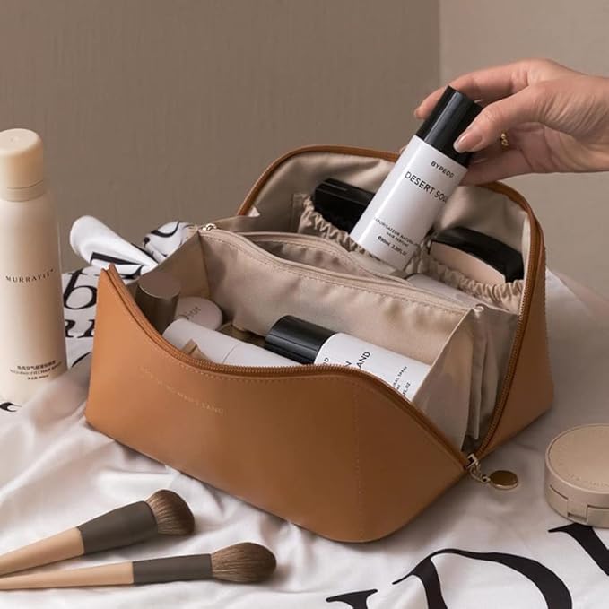 Facial Beauty - Leather Laziness Makeup Bag