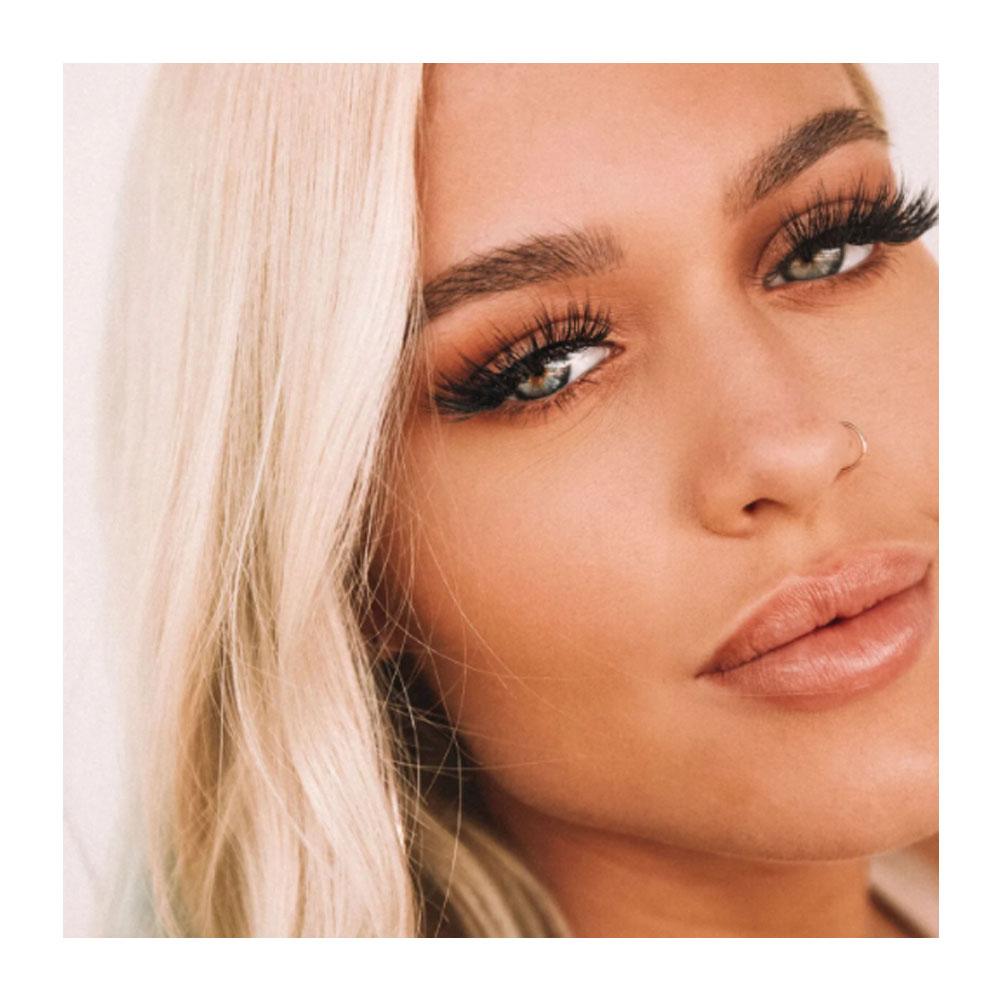 Huda Beauty LUXE Silk Lash - Lottie
