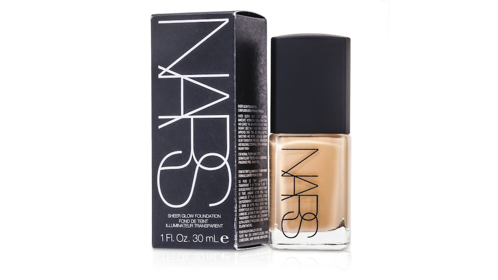 Nars Sheer Glow Foundation Medium 2 Santa Fe