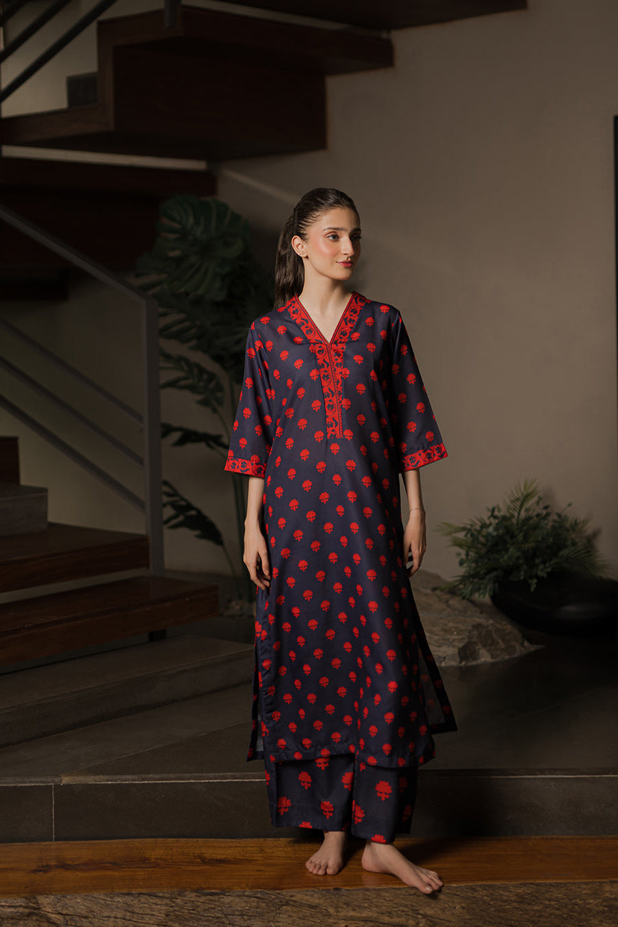 Everywear by Qariney Stitched 2 Piece Collection'2025-Blue and Red