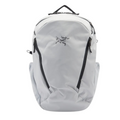 Arc'teryx Mantis 26 Backpack – 26 L Recycled Nylon Daypack in Grey