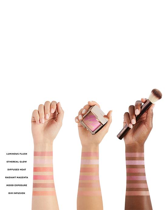Hourglass Ambient Lighting Blush - Diffused Heat