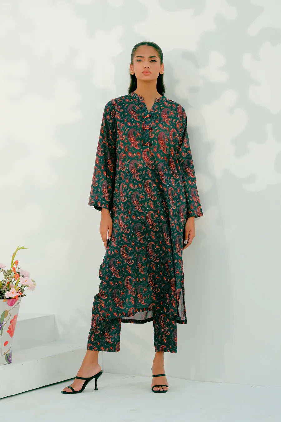 Dhaga Stitched 2 Piece Lawn Collection'2025-Matching separate 001