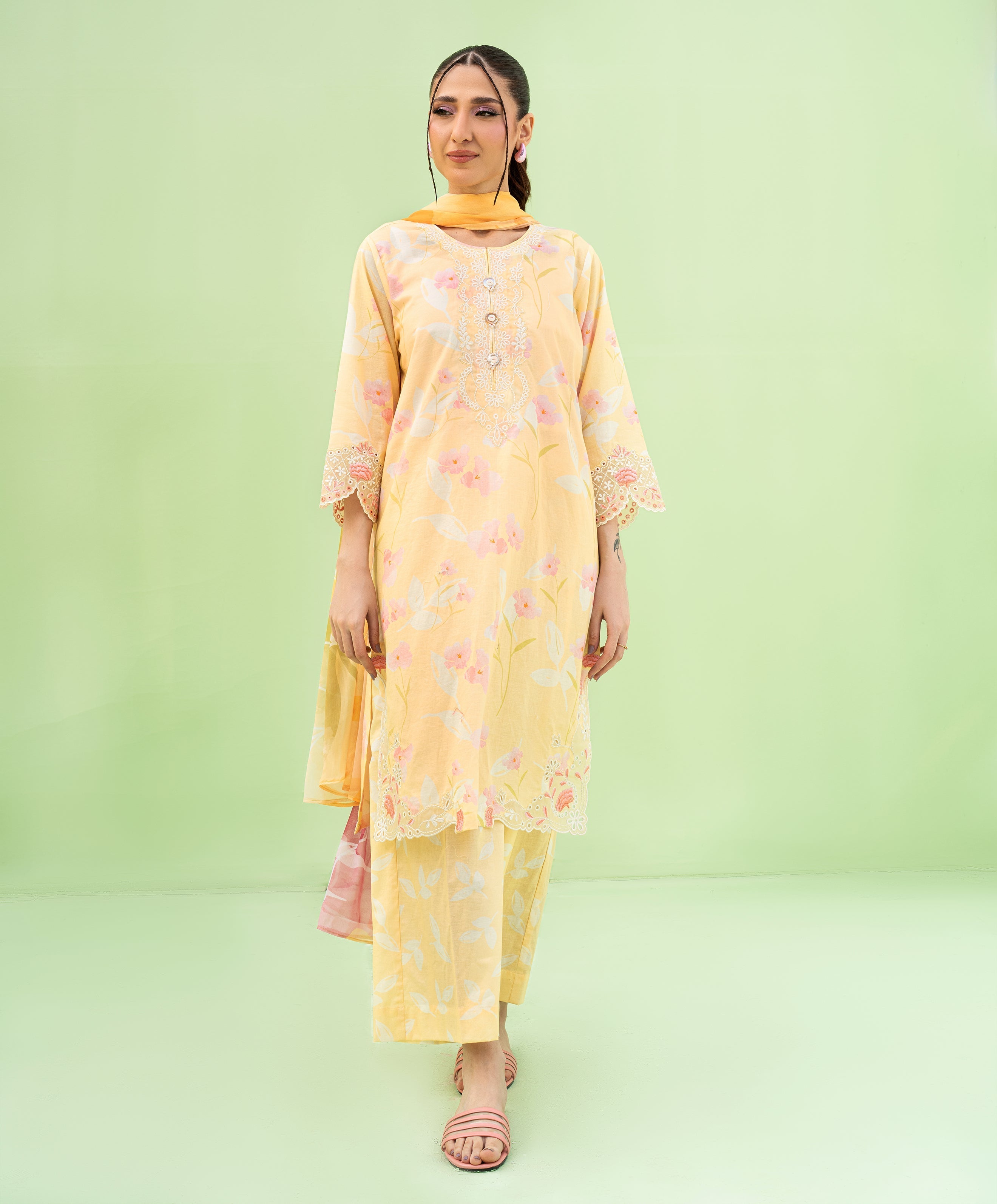 Falling Pretty By Kaanthaa Stitched 3 Piece Summer Suit-Daisy Daze