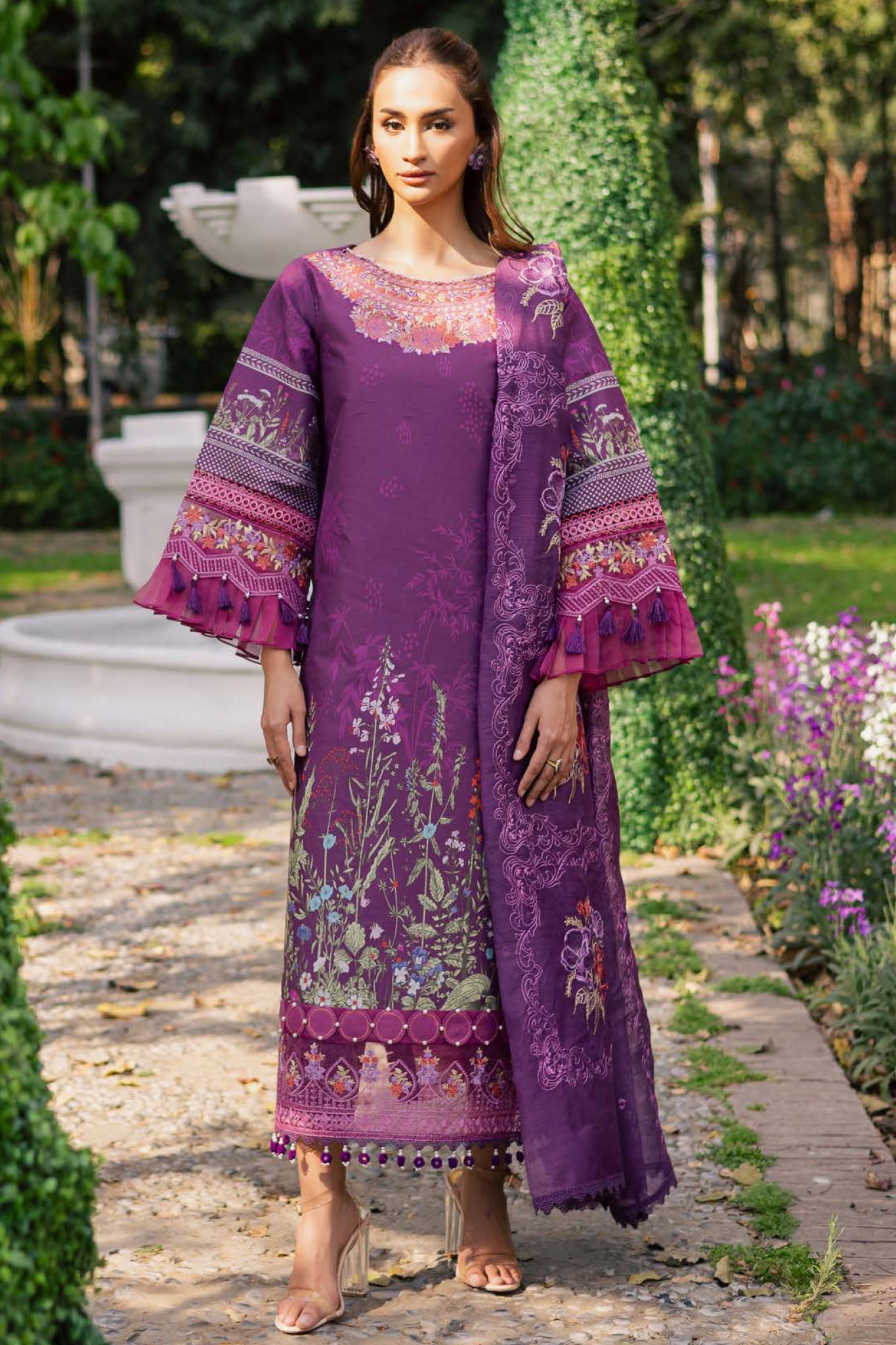 Ivy Bloom By Parishay Unstitched 3 Piece Printkari Lawn Vol-02 Collection'2025-BLOOM-07