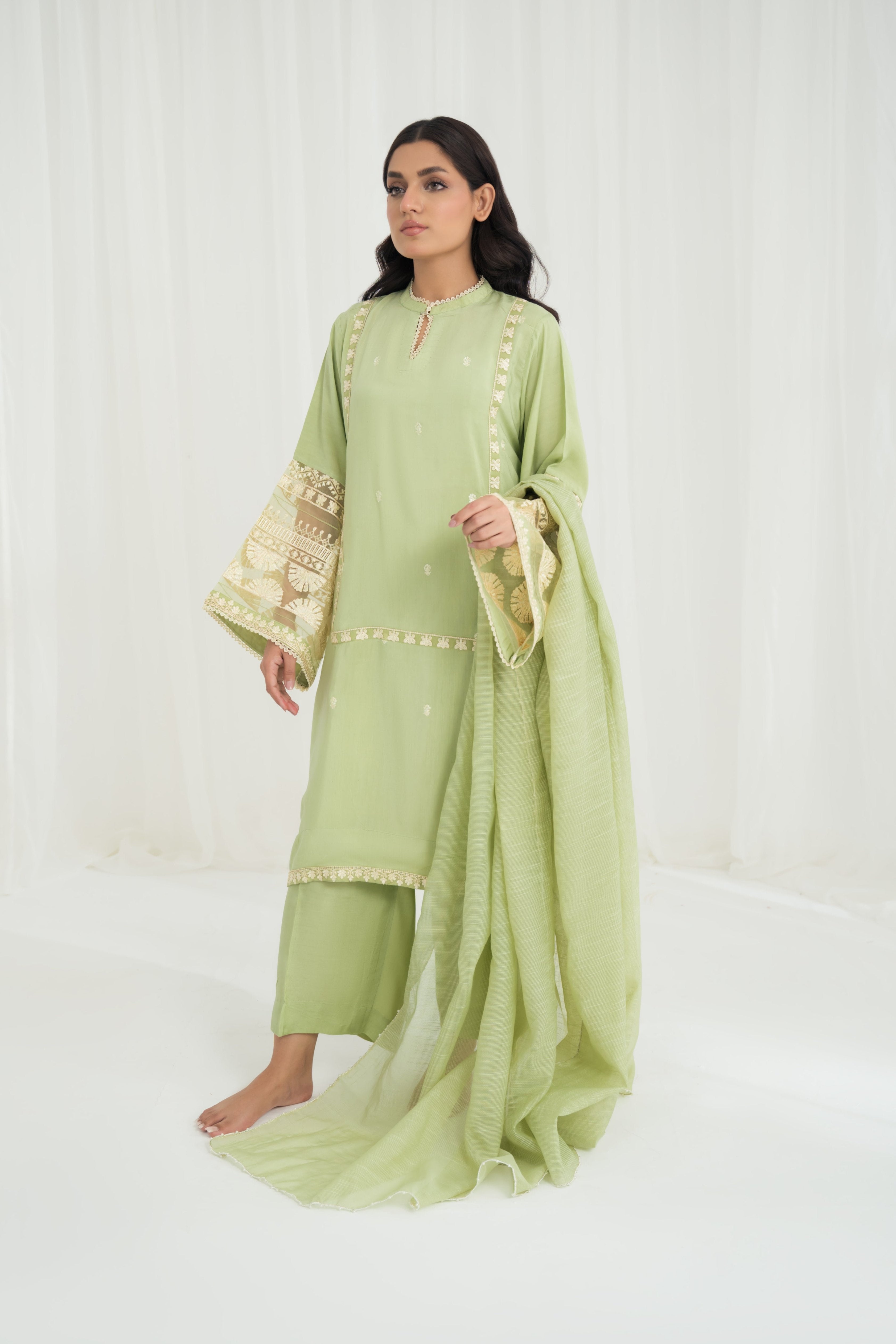 Charaghan By Qariney Stitched 3 Piece Winter Vol-02 Suit-Pistachio