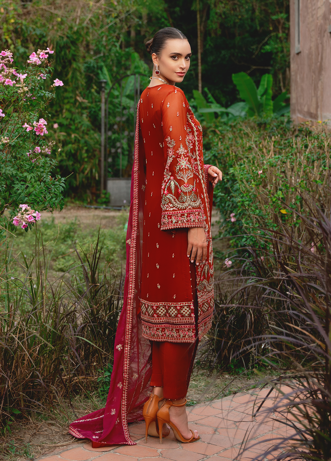 Gulaal Unstitched 3 Piece Luxury Emb Pret Collection'2025-Athena (GL-EP-2024-22)