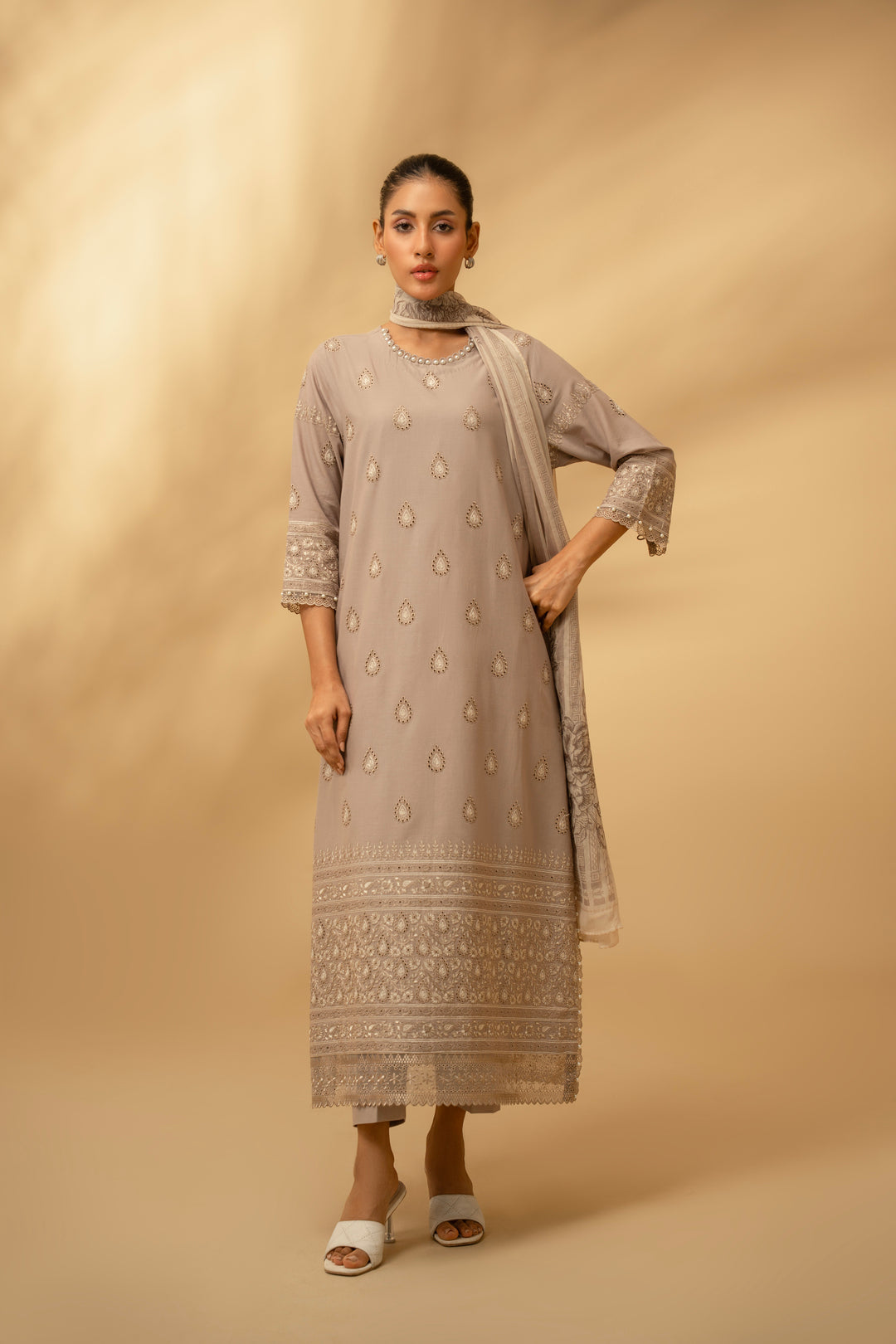 Zouj Unstitched 3 Piece Chikankari Lawn Edit Suit-Frosted Silver
