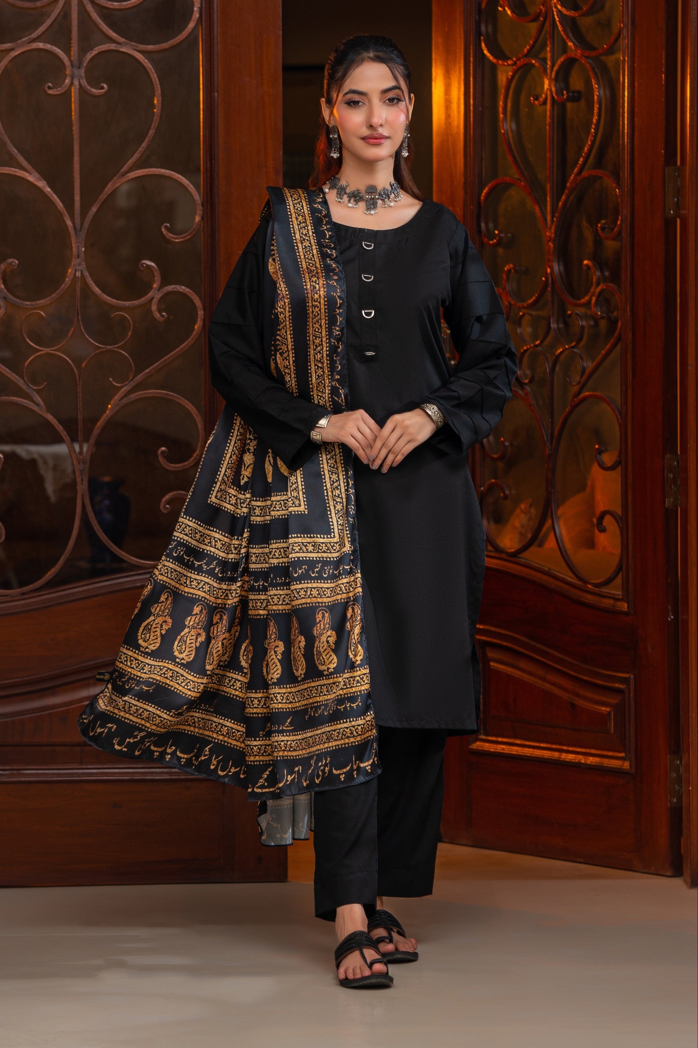 Tng By Md Odhni Collection-Ajrak Batik Silk Odhni (Golden Black)