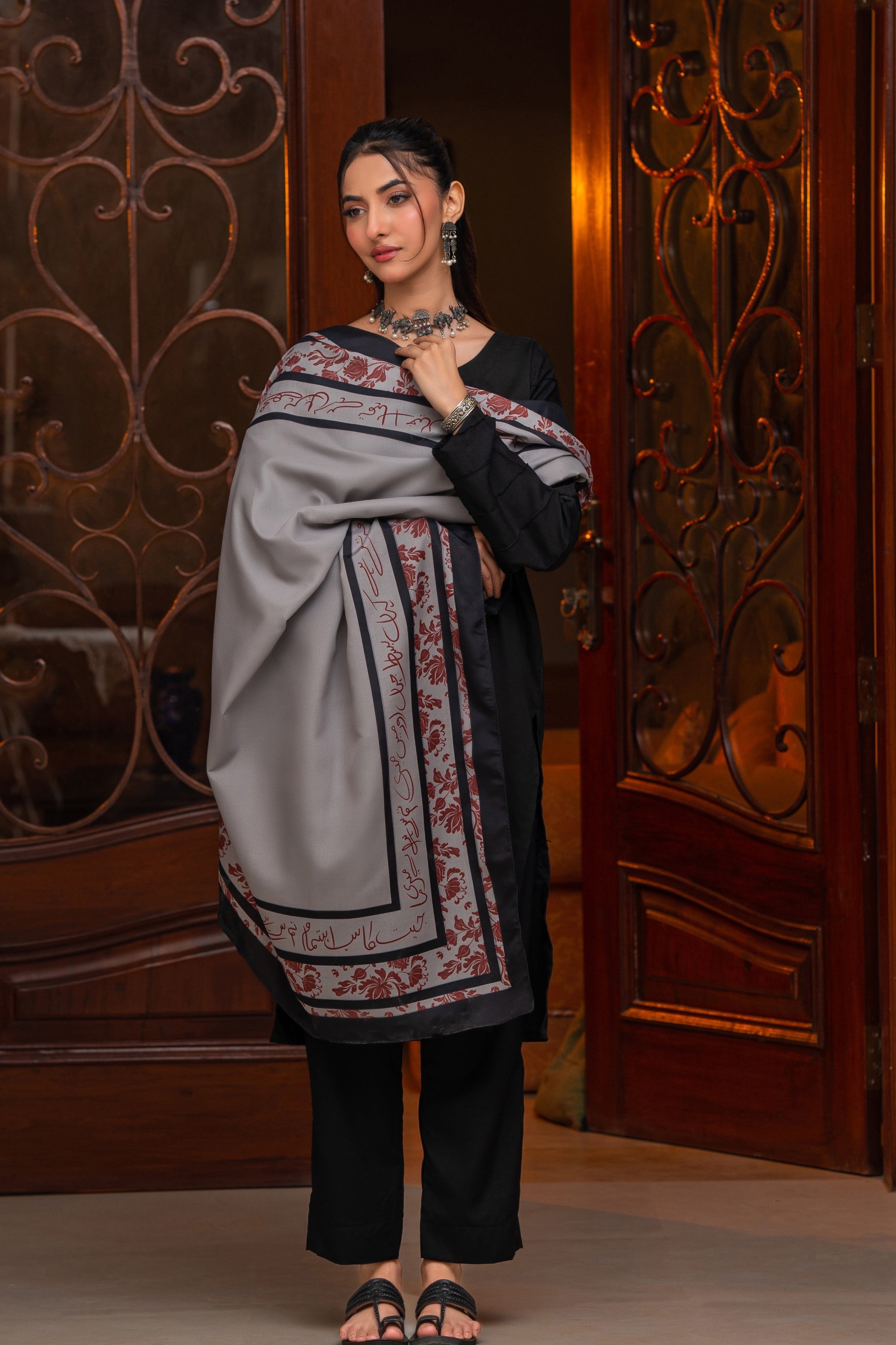 Tng By Md Odhni Collection-Chahat Odhni (Grey)