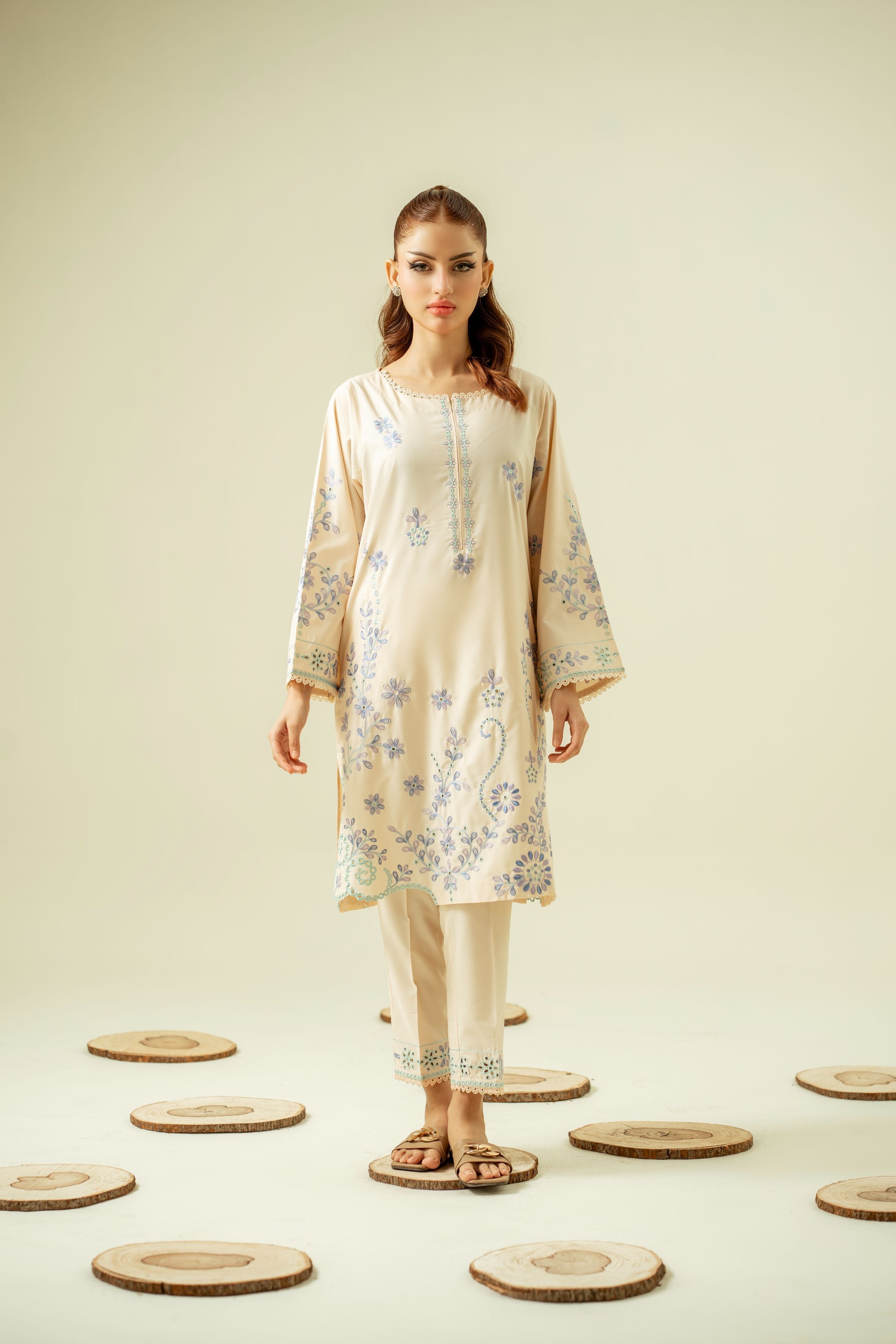 Signature Evening Wear By Zouj Stitched 2 Piece Summer Suit-Savvy Swirl