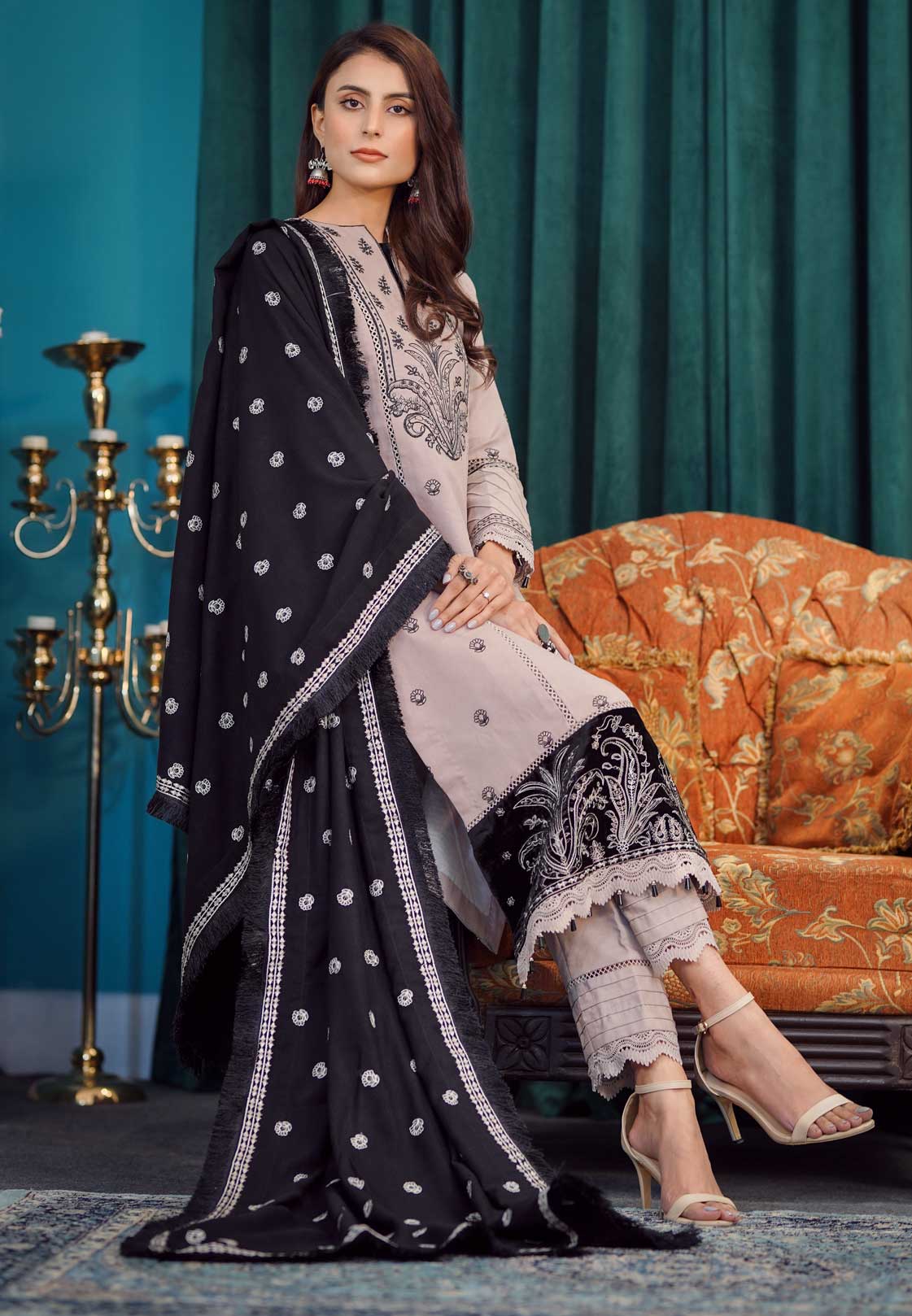 Moksh By Aayra Unstitched Winter Collection'2025-Elephant Grey