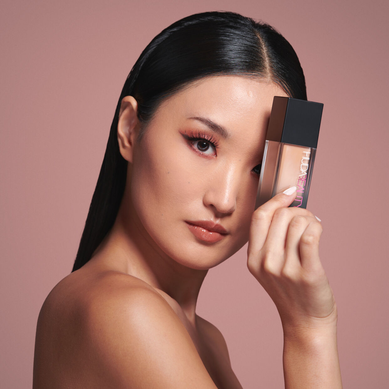 Huda Beauty Fauxfilter Luminous Matte Foundation Peaches N' Cream 245B 35Ml